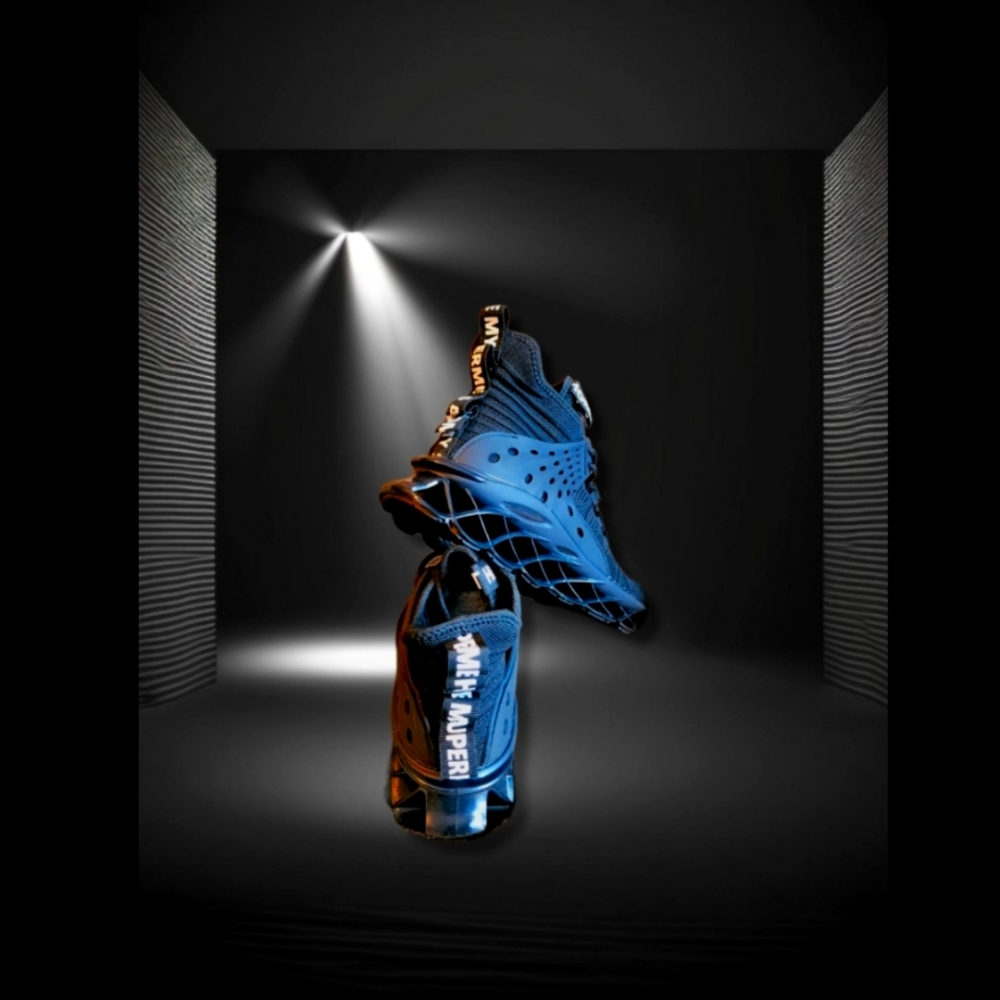 Men's Blades Mesh Sports Sneakers. Size 42. US Size 9.